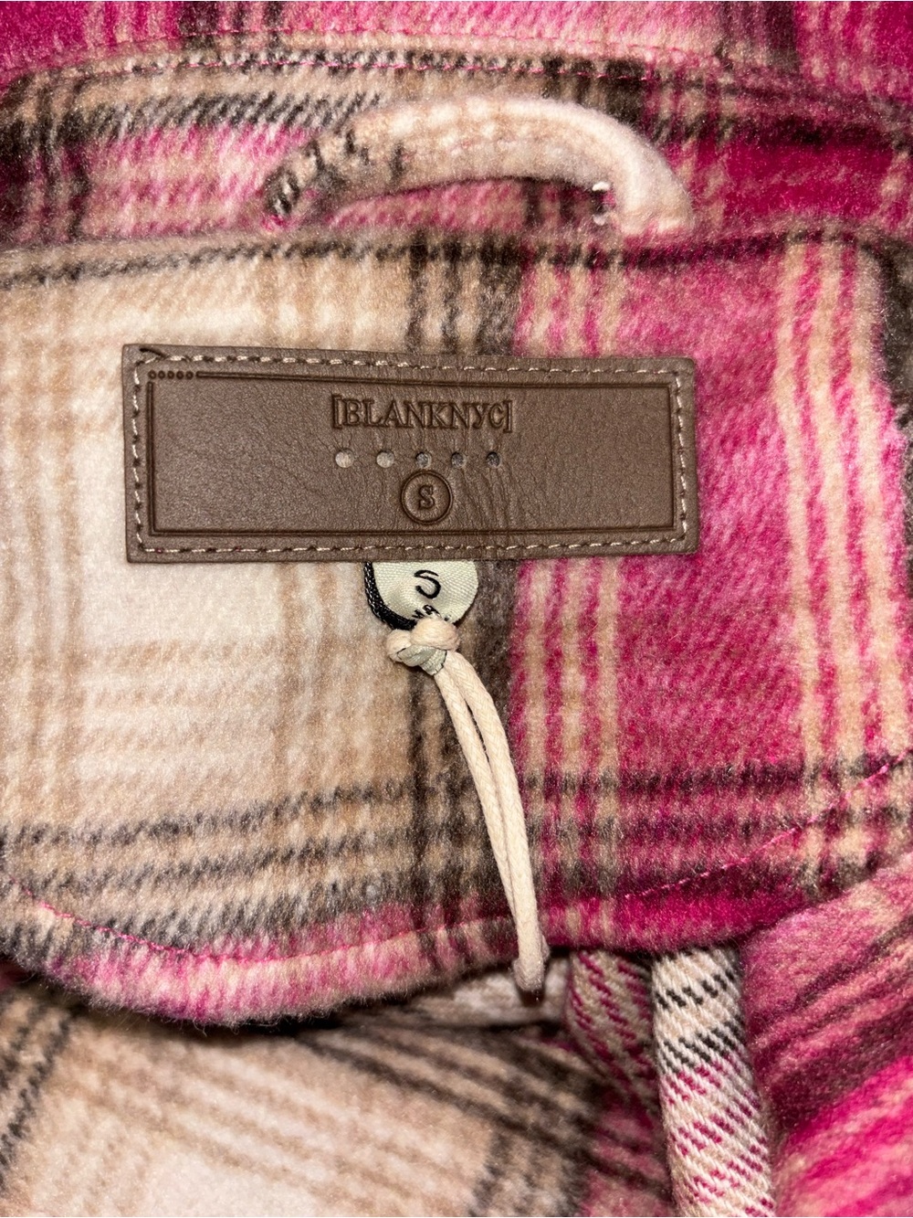 New! BLANK NYC Woodstock Pink Plaid Fringe Detail Shacket Sz Small - Picture 10 of 14